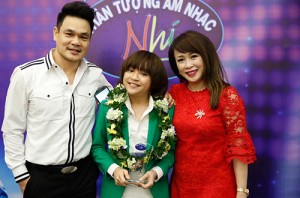 Bố và mẹ của Thiên Khôi - Quán quân Vietnam Idol Kids 2017