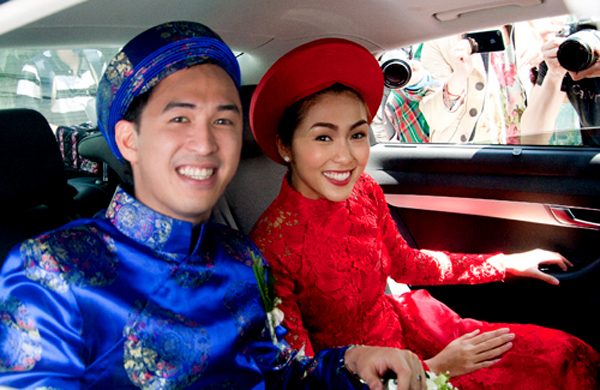 Tăng Thanh Hà và Louis Nguyễn rạng ngời trong ngày cưới