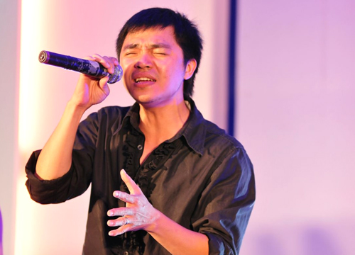 Ca sĩ Lê Minh, thành viên kỳ cựu của nhóm MTV