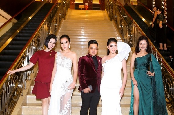 NTK Thiệu Vy và những bộ trang phục đẳng cấp dành cho Gala Miss Vietnam Global