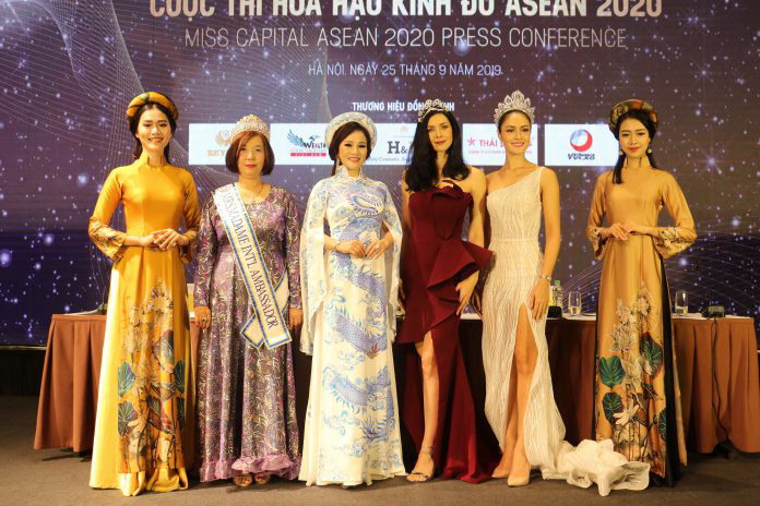 Hoa hậu Nguyễn Lan Vy hội ngộ hoa hậu Hoàn vũ Thế giới 2015 Natalie Glebova, hoa hậu Thái Lan và các người đẹp trong khu vực
