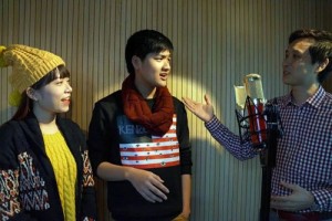 Mr & Ms O’Star tập luyện thanh nhạc cùng thầy Lee Seung Woo
