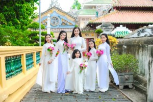 Top 20 thí sinh nhí Đại sứ áo dài Việt Nam tinh khôi trong áo dài trắng
