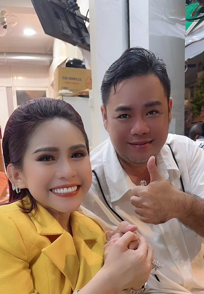 Sk Sen Viet 2022 Binh Tinh Le Nguyen Dat