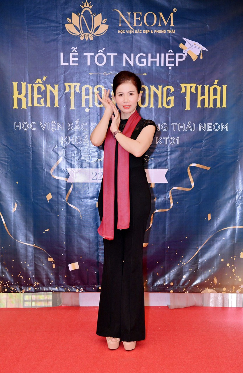 Anh Thu 11